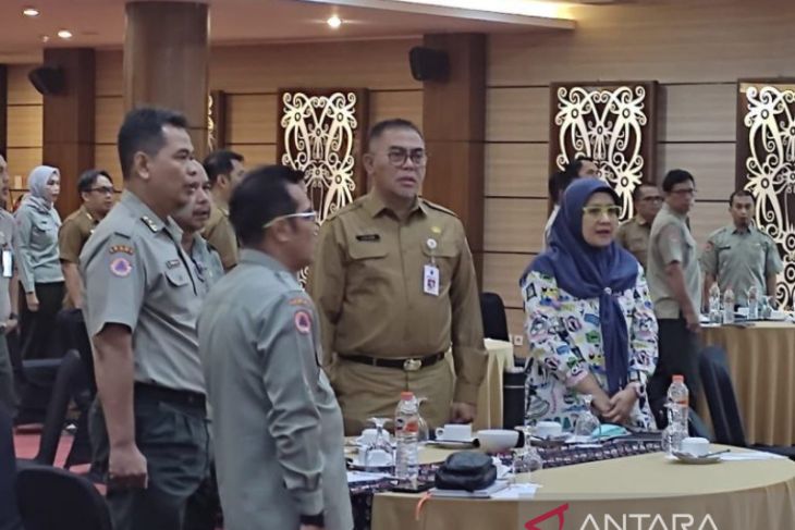 Kalsel rumuskan penanggulangan bencana banjir hingga kebakaran hutan