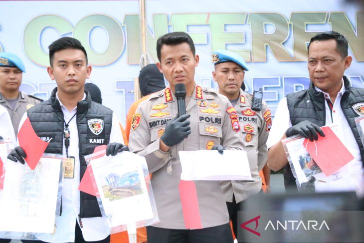 Polisi tangkap tiga pelaku penambang ilegal di Kabupaten Tangerang