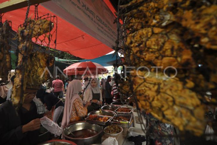 Pasar Takjil di Bengkulu