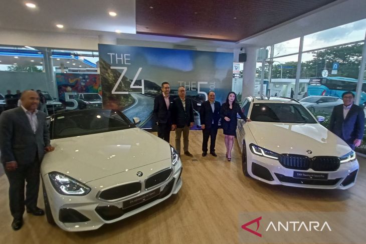 Z4 dan 530i Touring M Sport Pro terbaru dari BMW