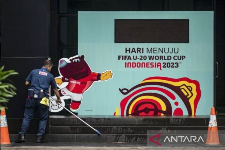 FIFA cabut status Indonesia sebagai tuan rumah Piala Dunia U-20