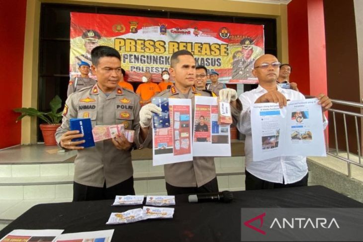 Polresta Samarinda Amankan Pelaku Penipuan Online Antara News