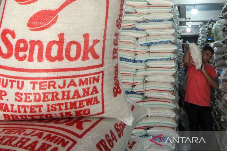 FOTO - Penjualan beras zakat fitrah