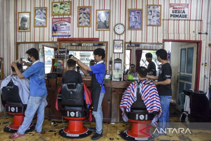 Jasa pangkas rambut meningkat 