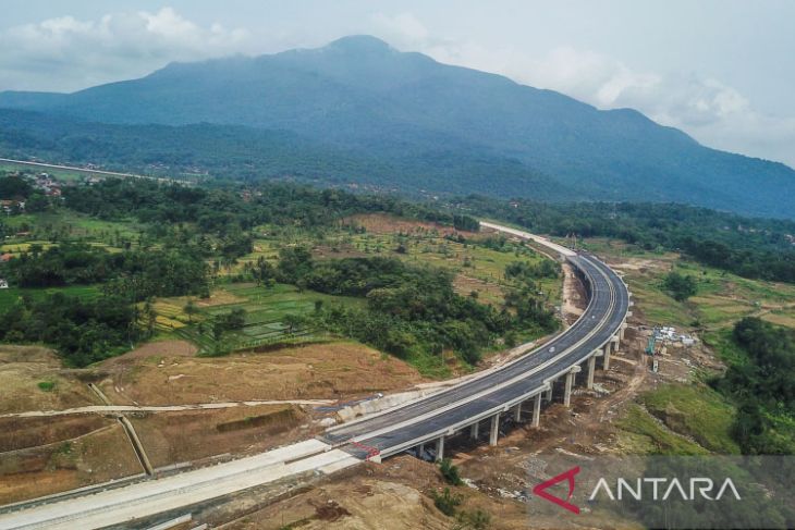 Arus mudik di jalur fungsional tol Cisumdawu 