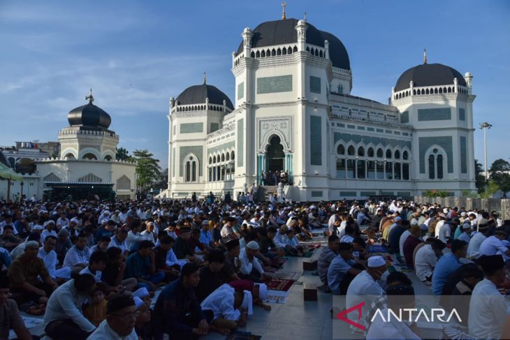 Shalat Idul Fitri 1444 Hijriah di Medan