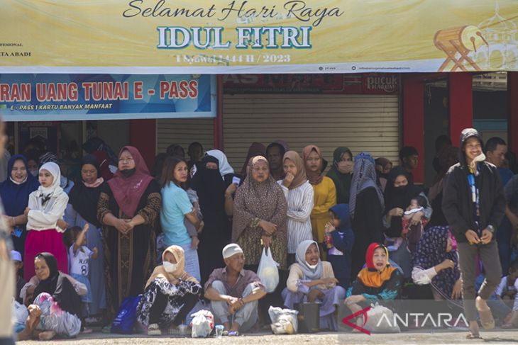 LEBARAN-Kunjungan Keluarga Di Lapas Banjarmasin Selama Idul Fitri