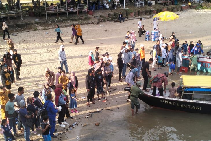 Belasan Ribu Wisatawan Kunjungi Obyek Wisata Di Paser Selama Libur ...