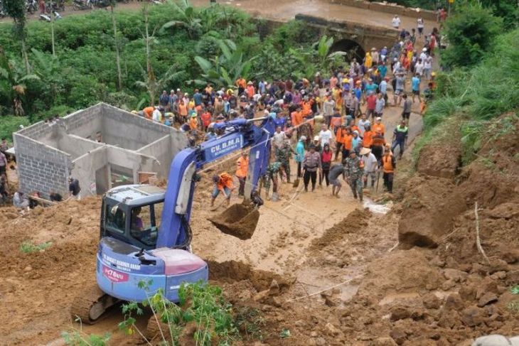 Tanah longsor di Wonosobo