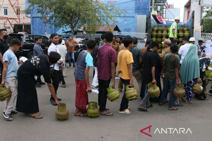 FOTO - Operasi pasar gas elpiji bersubsidi usai lebaran