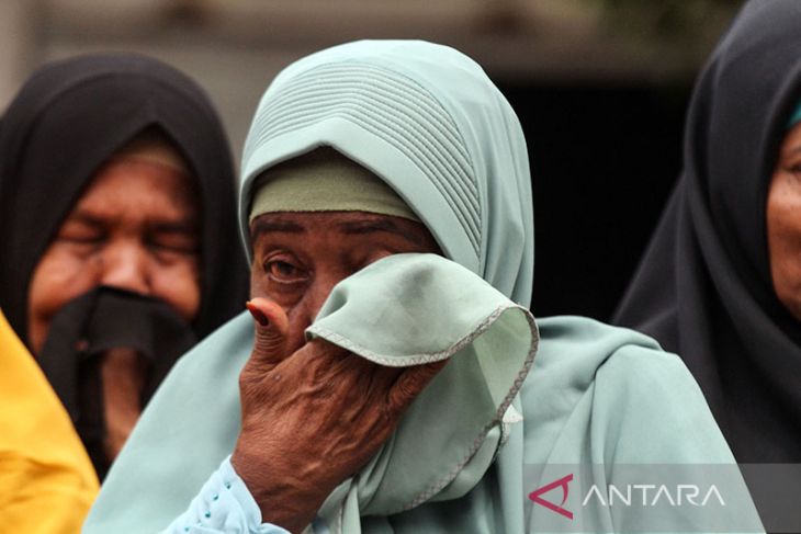 FOTO - Aksi mengenang 24 tahun tragedi Simpang KAA