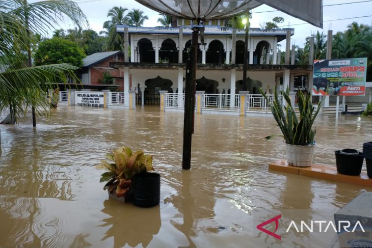 23 Desa Di Aceh Jaya Terendam Banjir 300 Warga Mengungsi Antara News