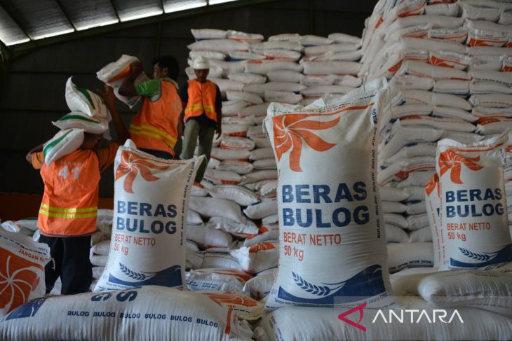 FOTO - Realiasasi serapan beras hasil panen raya di Aceh