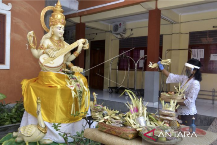Understanding Sarasvati Holy Day, when knowledge descends to earth