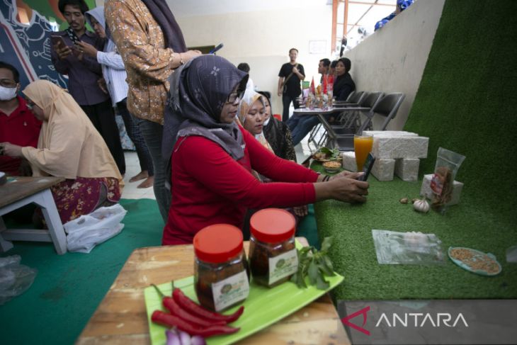 Pelatihan fotografi produk UMKM