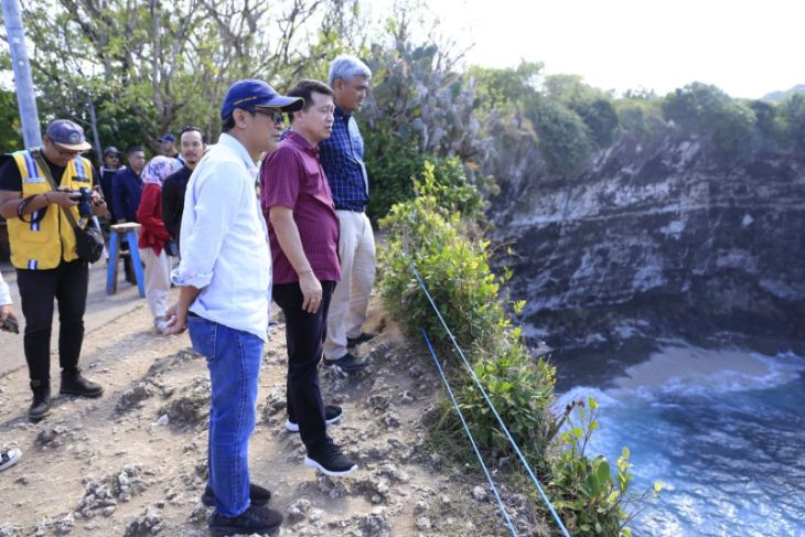 Bupati Klungkung minta pusat perbaiki infrastruktur Nusa Penida untuk KSPN