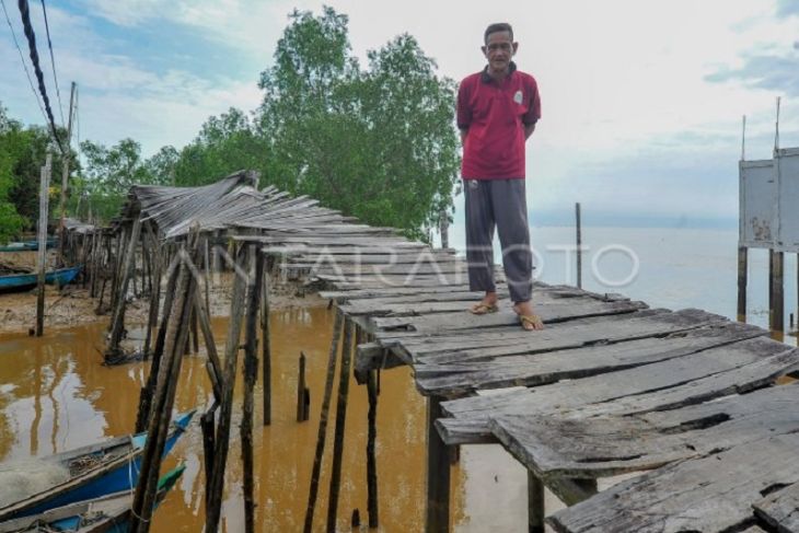 Jembatan rusak di Tanjung Jabung Timur