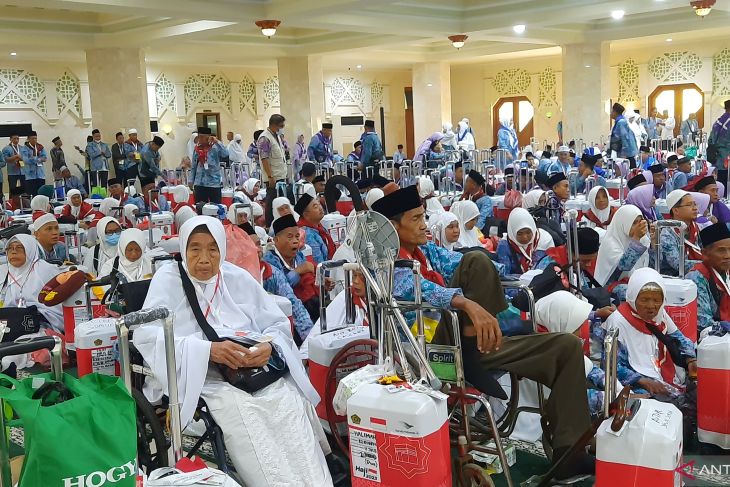 Kemenag: 120 calon haji Kabupaten Tangerang tunda keberangkatan ke Tanah Suci