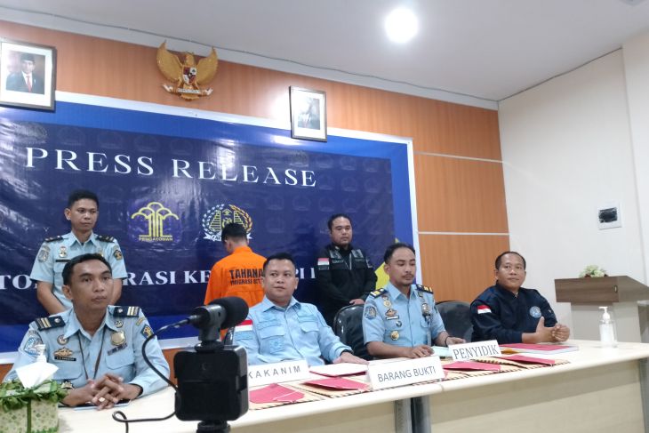 WNA diduga lakukan tindak pidana keimigrasian di Sulut