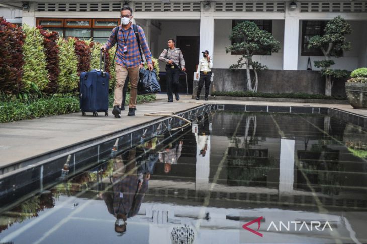 KPK geledah Balai Kota Bandung