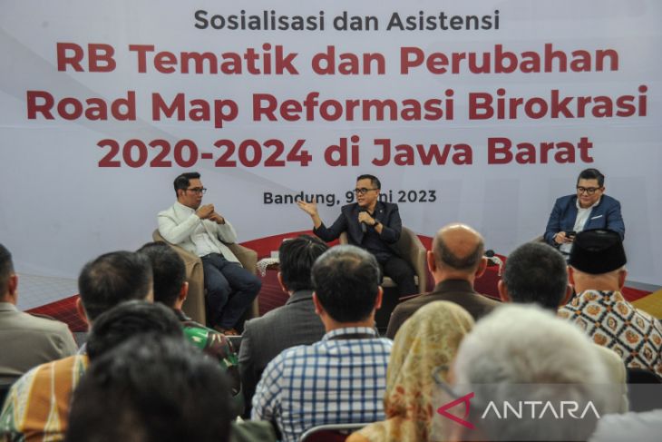 Sosialiasi RB tematik dan perubahan road map reformasi birokrasi