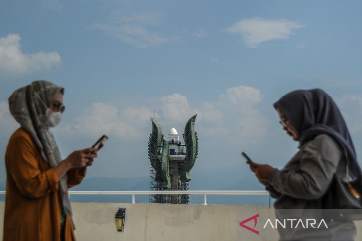 Proyek pembangunan Menara Kujang Sepasang