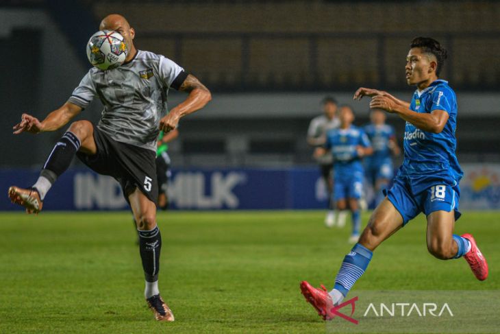 Persib Bandung menang atas Dewa United