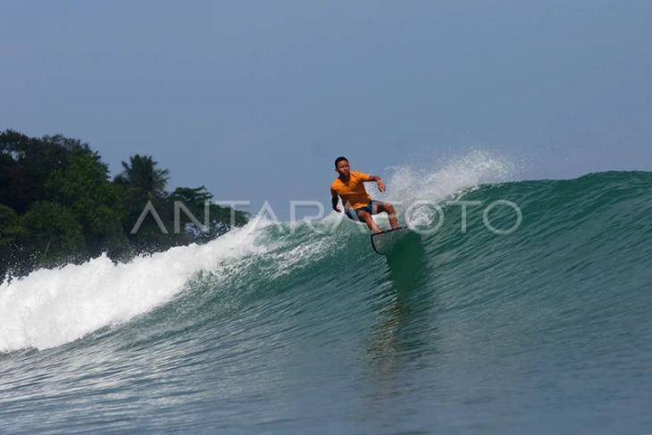 Kaur Surf Contest Open
