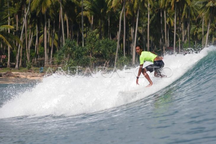 Kaur Surf Contest Open