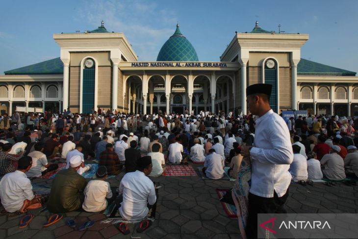 Shalat Idul Adha di Surabaya