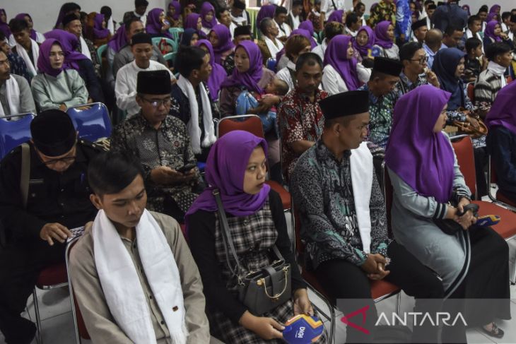 Nikah massal gratis di Ciamis