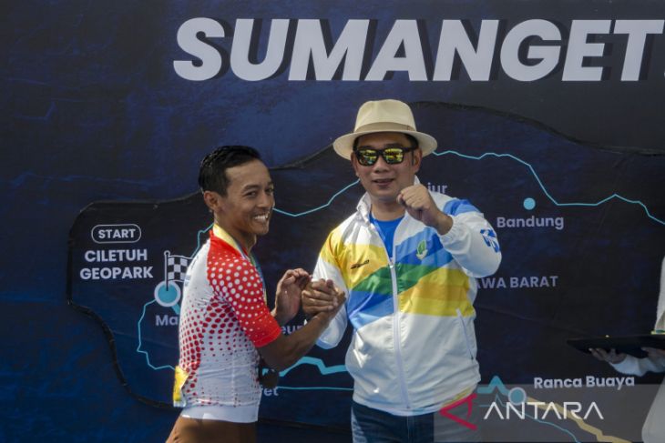 Rafika Farisi juarai Cycling de Jabar kategori Master