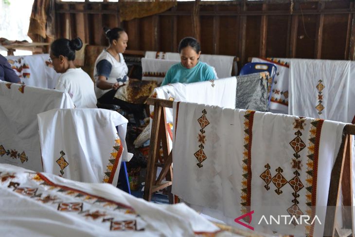 FOTO - Pemasaran batik khas Aceh