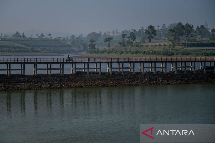 Danau penyedia sumber air baku Kota Bandung