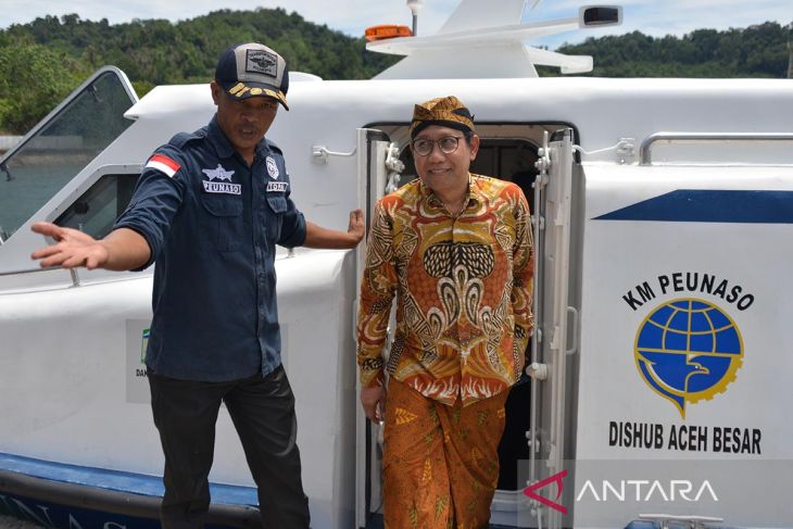 FOTO - Mendes PDTT kunjungi wilayah terluar Pulau Aceh