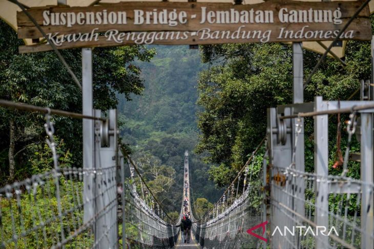 Jembatan gantung terpanjang se Asia Tenggara