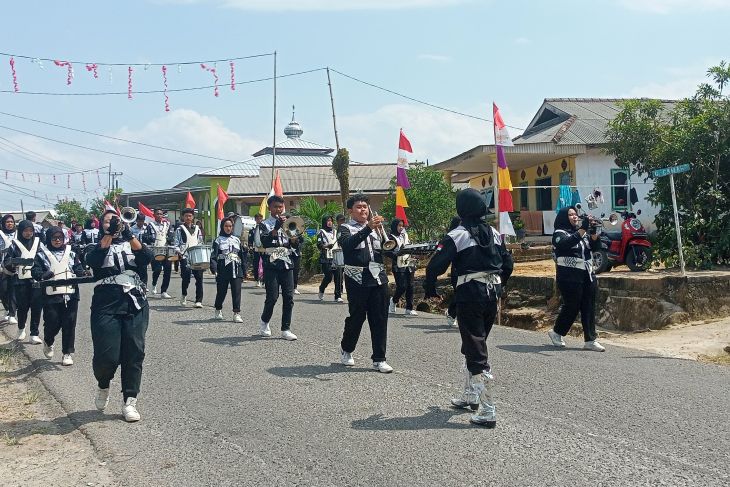 HUT RI - Pawai Karnaval dalam rangka Memperingati HUT Ke-78 RI