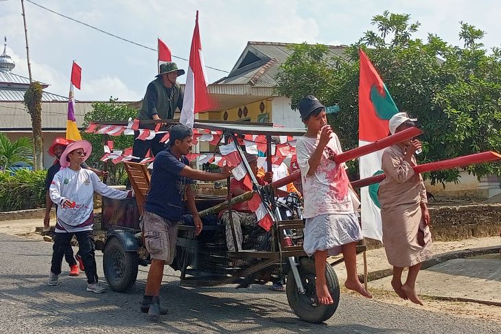 HUT RI - Pawai Karnaval dalam rangka Memperingati HUT Ke-78 RI