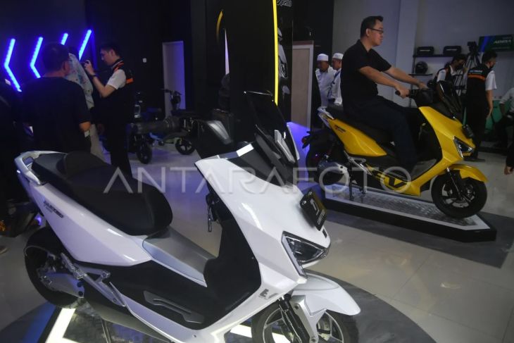 Target aturan pemberian subsidi motor listrik