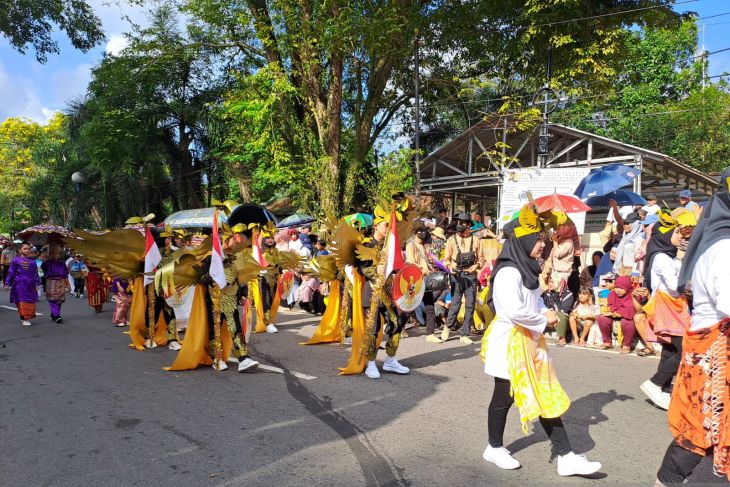 Semarak Pawai Karnaval HUT Ke-78 RI di Pangkalpinang