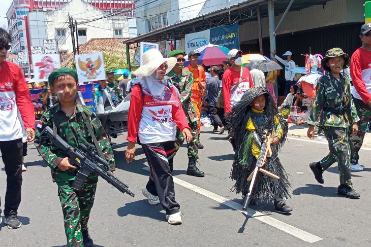 Semarak Pawai Karnaval HUT Ke-78 RI di Pangkalpinang