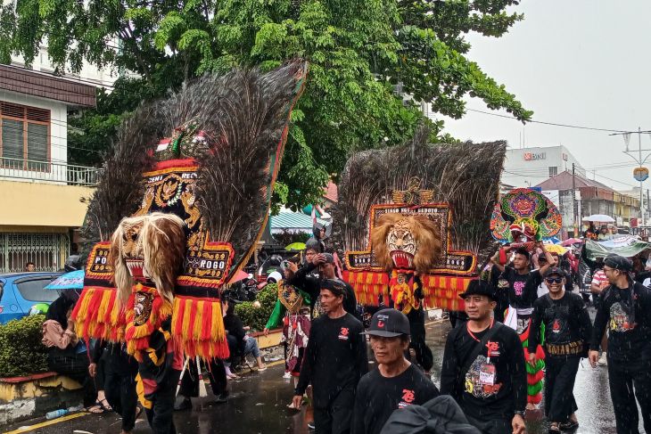 Semarak Pawai Karnaval HUT Ke-78 RI di Pangkalpinang