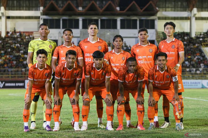 Laga persahabatan Persiraja lawan PDRM FC Malaysia