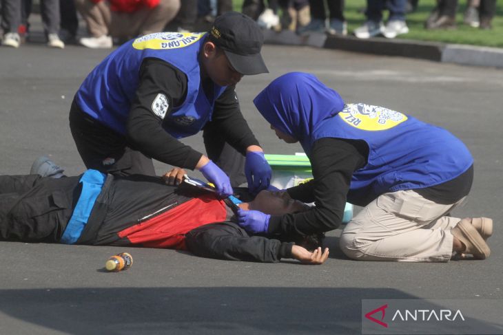 Simulasi penanganan korban kecelakaan di Malang