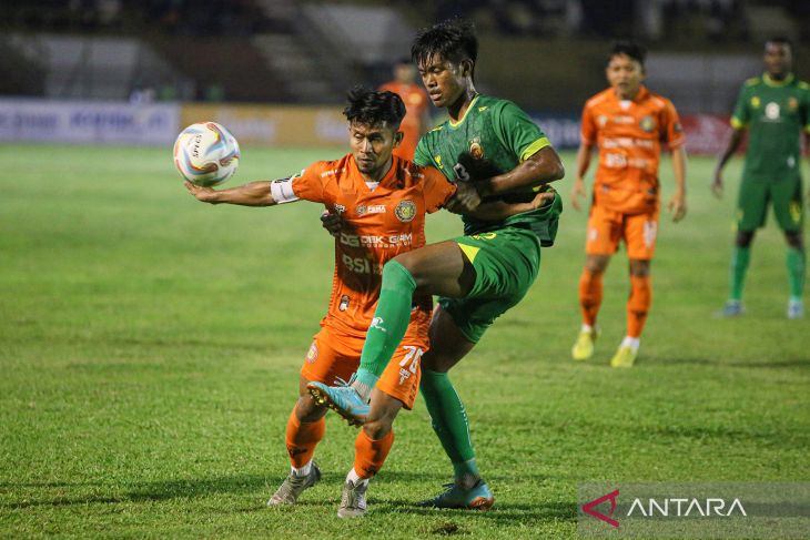 FOTO - Persiraja Banda Aceh Kalahkan Sriwijaya 2-0