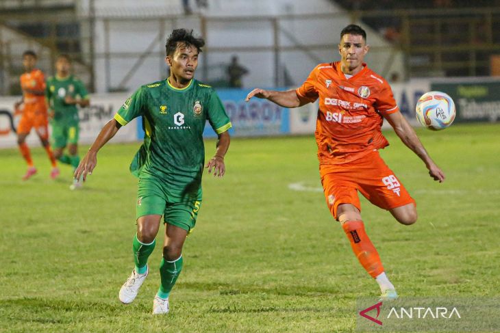 FOTO - Persiraja Banda Aceh Kalahkan Sriwijaya 2-0