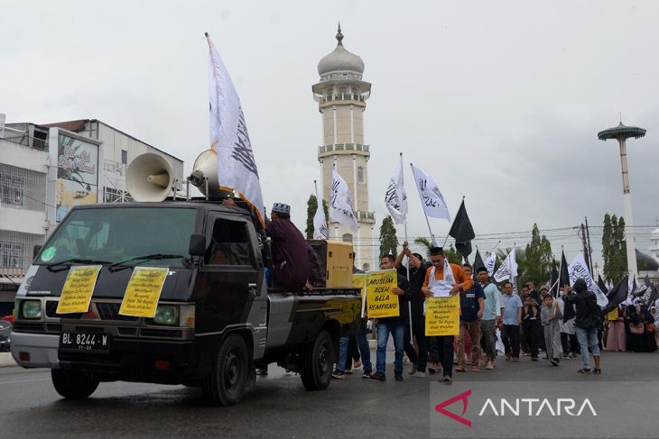 FOTO - Aksi Bela Rempang di Aceh