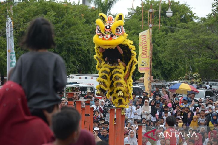 FOTO - Barongsai meriahkan HUT PMI di Aceh