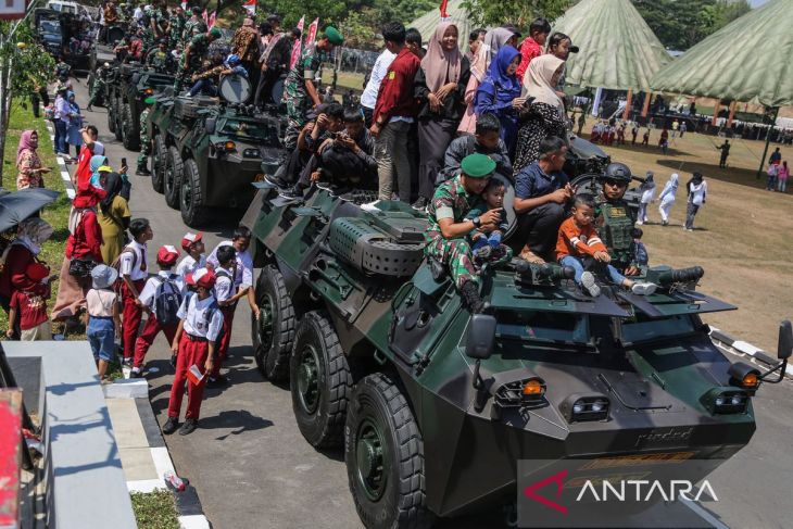 Peringatan HUT ke-78 TNI di Kodam IV/Diponegoro