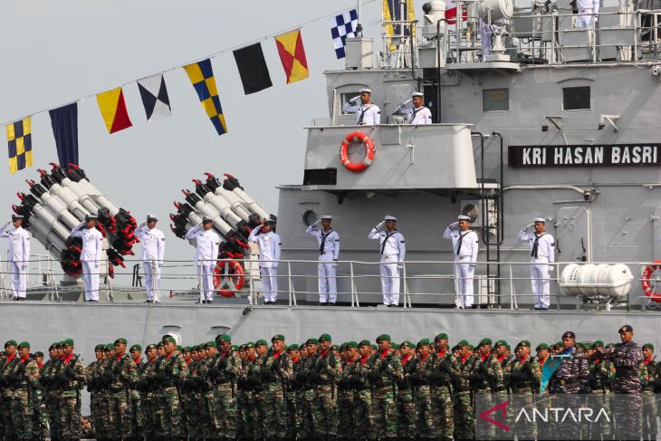 Peringatan HUT TNI di Koarmada II